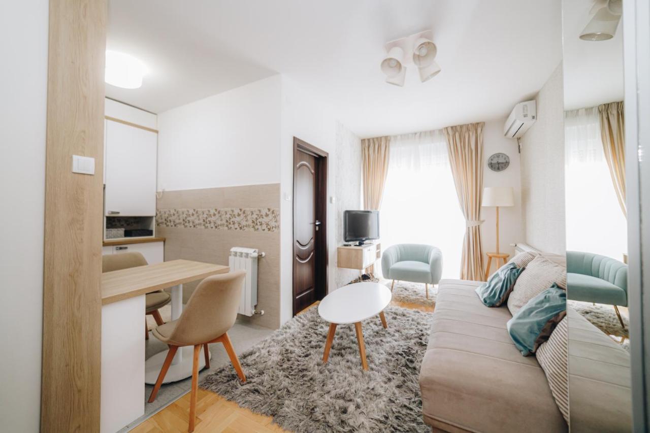 Urban Lux Apartmani Kragujevac Exterior photo