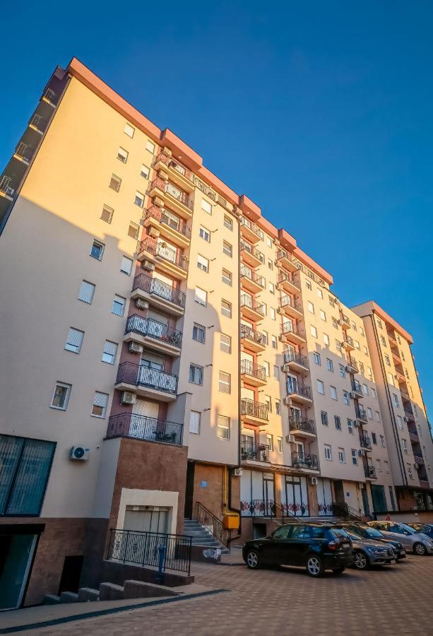 Urban Lux Apartmani Kragujevac Exterior photo